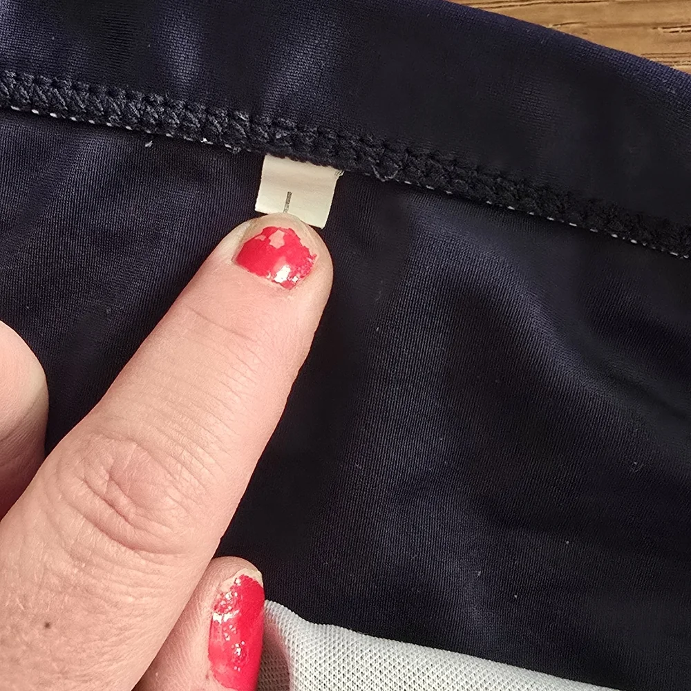 Colorful Patterned Tankini Set - Picture 3 of 6